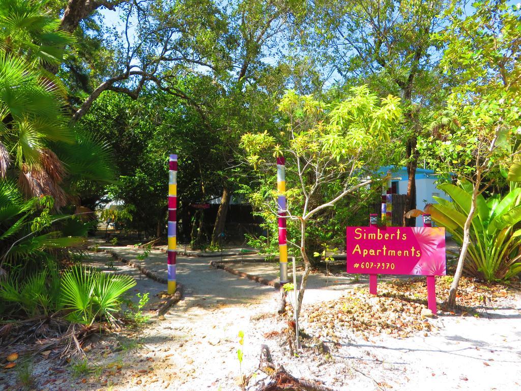 Simberts Apartments Maya Beach Екстериор снимка